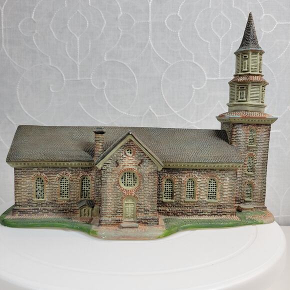 Lang & Wise Town Hall Colonial Brown Williamsburg Bruton Parish Church 1998 #22 - Picture 10 of 16